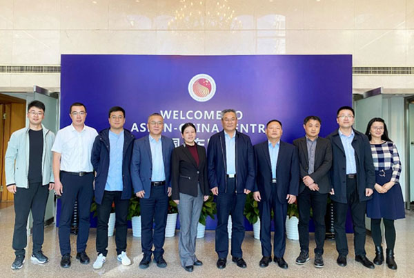 Deputy Mayor of Linyi Visited ACC