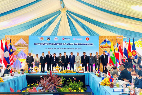 ACC Secretary-General Attended the 25th Meeting of ASEAN Tourism Ministers and the 21st Meeting of ASEAN Plus China, Japan and the ROK Tourism Ministers