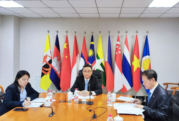 Secretaries-General of ASEAN-China Centre, ASEAN-Japan Centre and ASEAN-Korea Centre Held 18th Informal Meeting